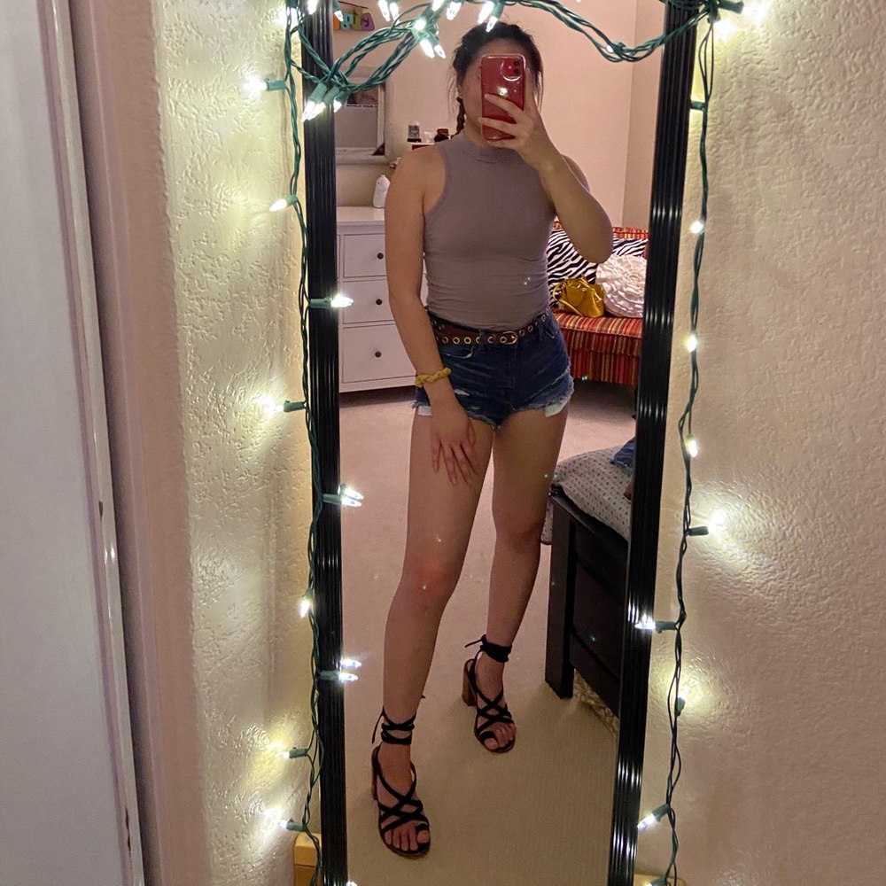 Purple full tilt top